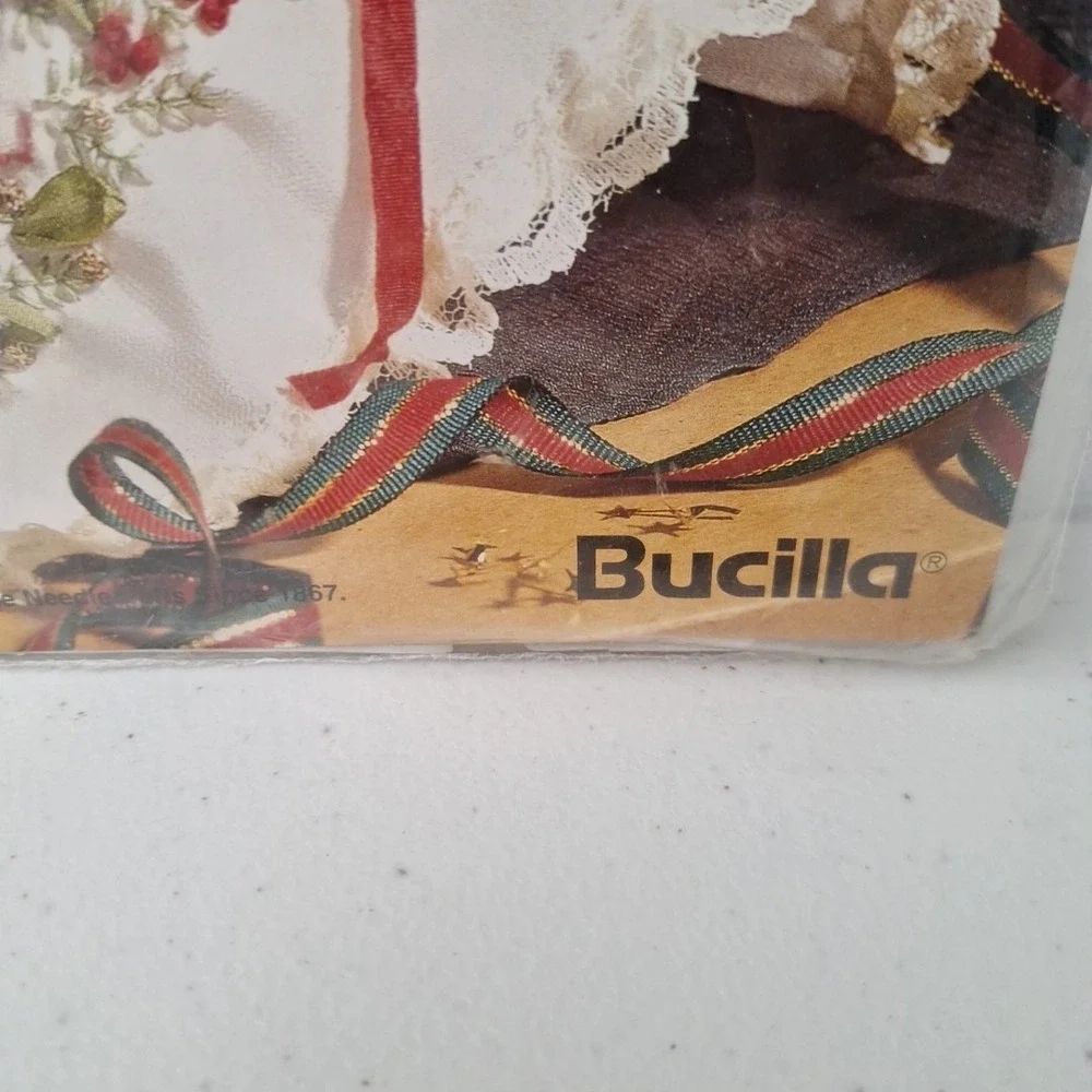 BUCILLA Silk Ribbon Embroidery Kit Handkerchief NOEL Angel Kit #83298  6